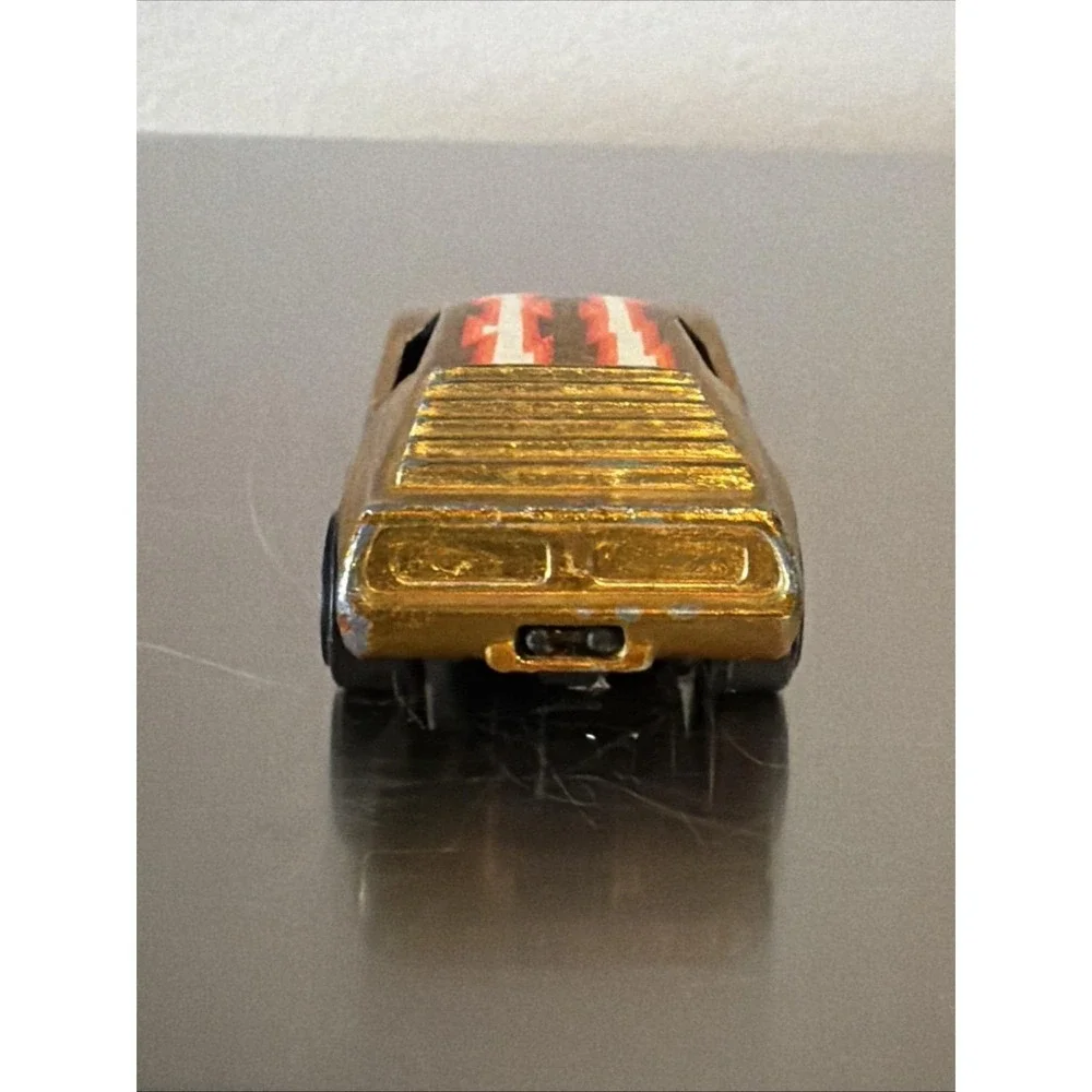 HOT WHEELS 1969 ~ Ultra Hots Gold AMX/2 ~ Vintage ~ Redliner ~ Diecast Car